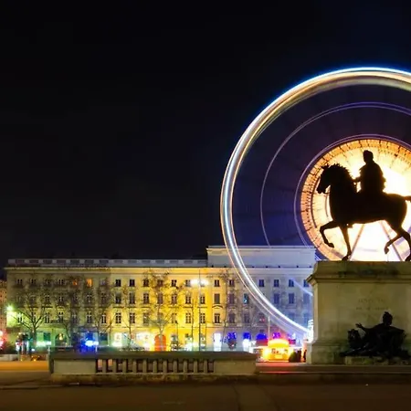 Apartment Au Coeur De Proche Bellecour + Superbe Vue